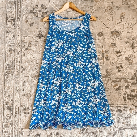 Draper James Sleeveless Ruffle Hem Blue & White dress, size S/M - Picture 7 of 16